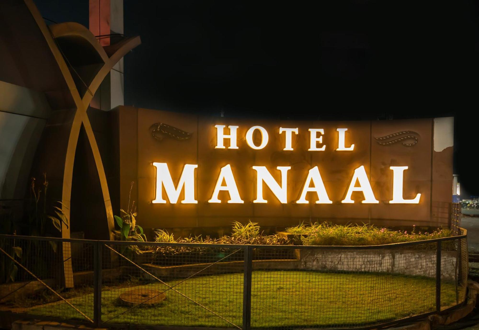 Hotel Manaal Akolia Ngoại thất bức ảnh